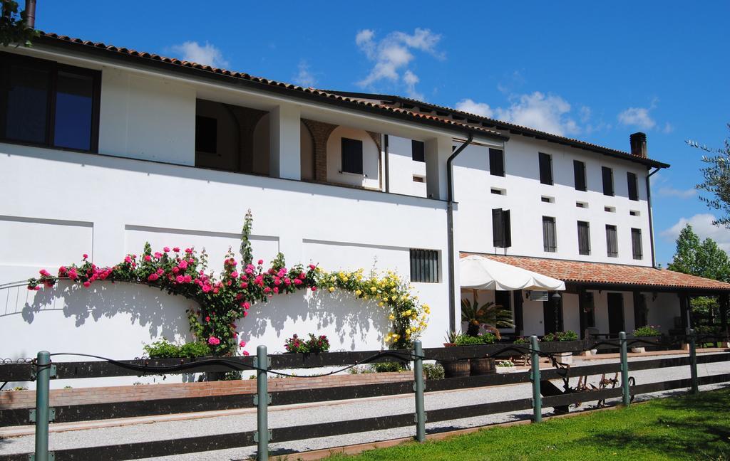 La Pioppa Agriturismo Сачиле Экстерьер фото